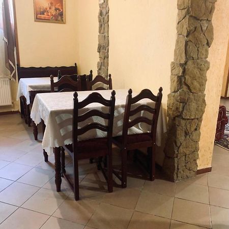 Apartament-Minihotel Elpida 리비프 외부 사진