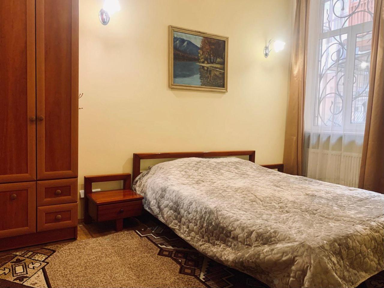 Apartament-Minihotel Elpida 리비프 외부 사진