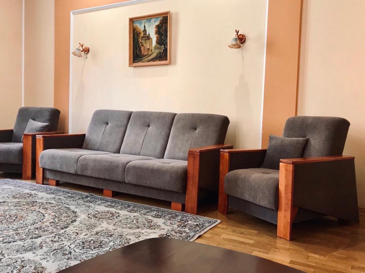 Apartament-Minihotel Elpida 리비프 외부 사진