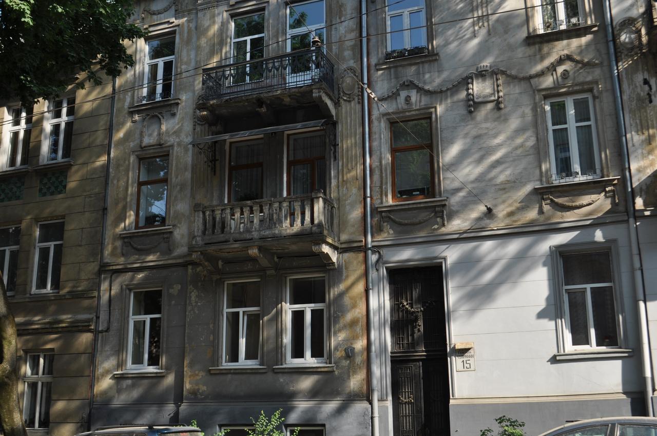 Apartament-Minihotel Elpida 리비프 외부 사진